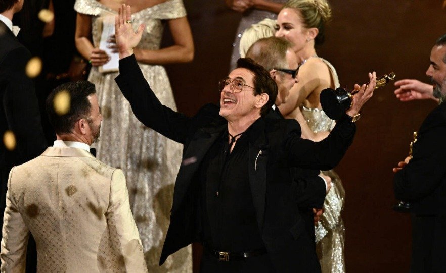‘Oppenheimer’ movie Triumphs with 7 Oscars
