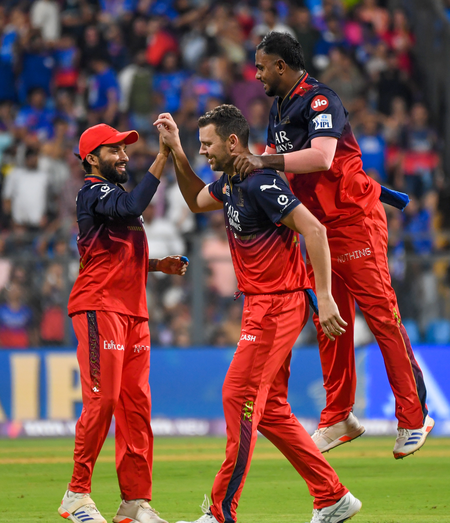 RCB_vs_MI_0100