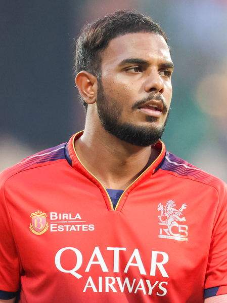 01_IPL_RCB_vs_CSK_0014