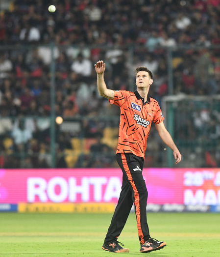 SRH_vs_RCB_243