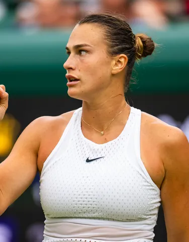Aryna_Sabalenka_-_2023_Wimbledon_Championships_-_Day_6-DSC_3837