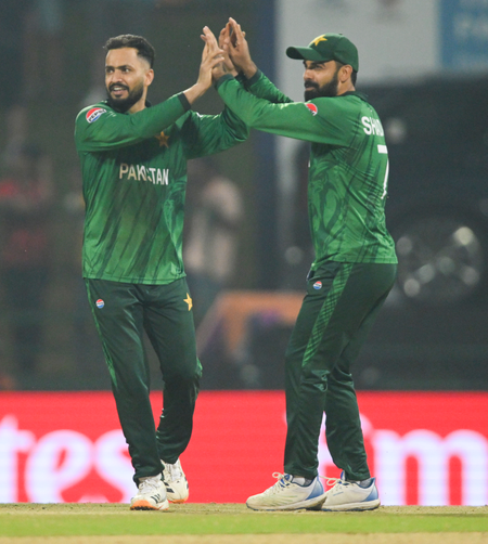 England_vs_Pakistan_01074