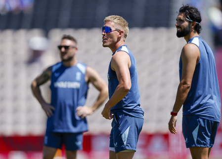 IND_VS_ENG_0004_PgCeQdP