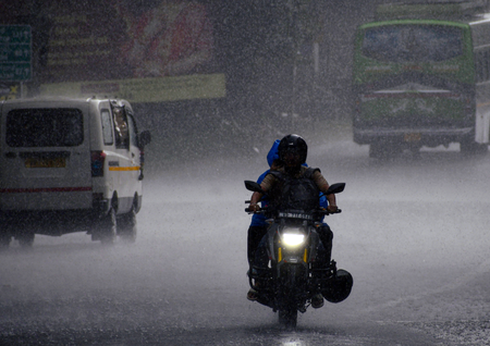 2026080842f