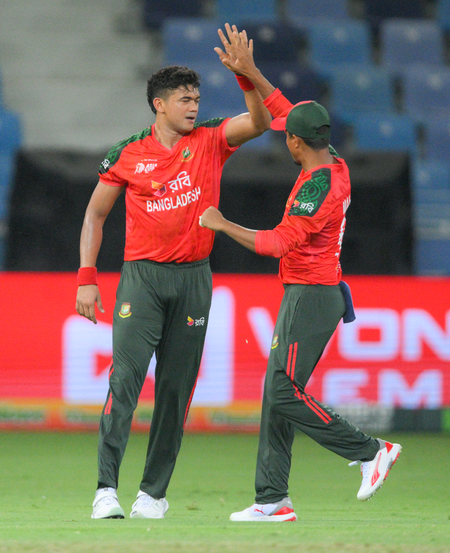 Pak_vs_Ban_009