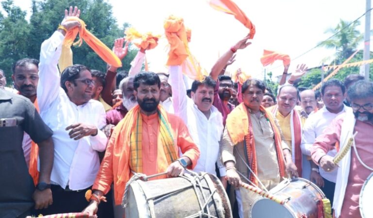 CT-Ravi-Mdduru-Ganeshotsava