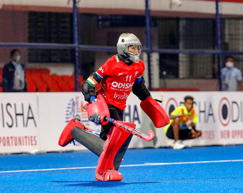 Savita_in_action_-_FIH_Hockey_Pro_League